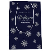 Glaube an die Magie des Weihnachtssilbernen Glitze Mittlere Geschenktüte (Vorderseite)