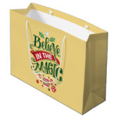 Glaube an die Weihnachtstypografie der Magie Große Geschenktüte (Rückseite Schrägansicht)