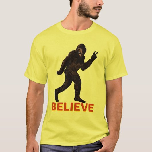 Glaube Bigfoot Sasquatch Yeti T-Shirt (Vorderseite)