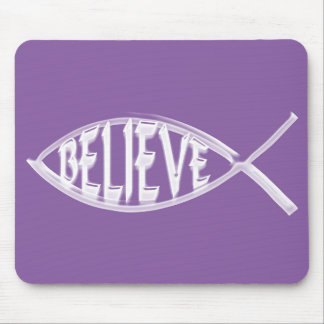 Glaube den Fischlavender Mousepad
