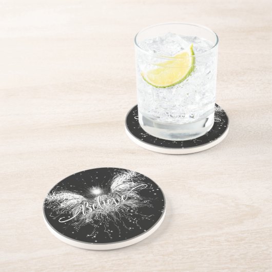 Glaube Fairy Starlight Fantasy Black Getränkeuntersetzer (Seite)