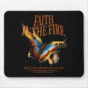 Glaube im Feuer Mousepad
