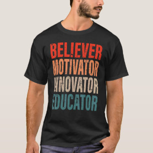 Glaube Motivator Innovator Erzieher Retro Vintag T-Shirt