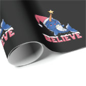 Glaube Narwhal Weihnachtsschneefieber-Lichter Geschenkpapier (Rolleneckpunkt)