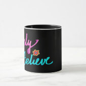 Glaube nur an Christliches Glaubenszitat schwarz Tasse (Zentrum)