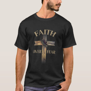 Glaube über Angst Christliches Kreuz religiös für  T-Shirt