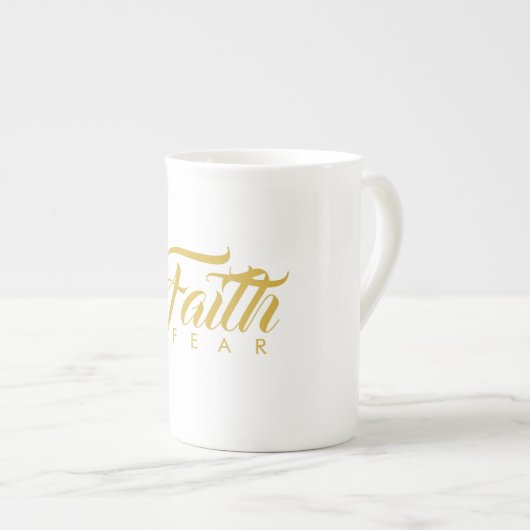Glaube über Angst Gold und Weiß Porzellantasse (Vorderseite Rechts)