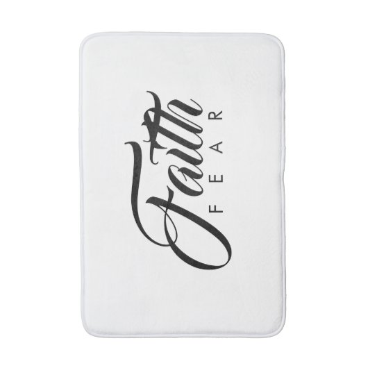 Glaube über Angst Weiß Badematte (Vorderseite Vertikal)