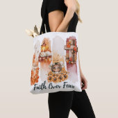 Glaube überwindet Angst Psalm 23:4 Herbst-Shirt Tasche (Von Nahem)
