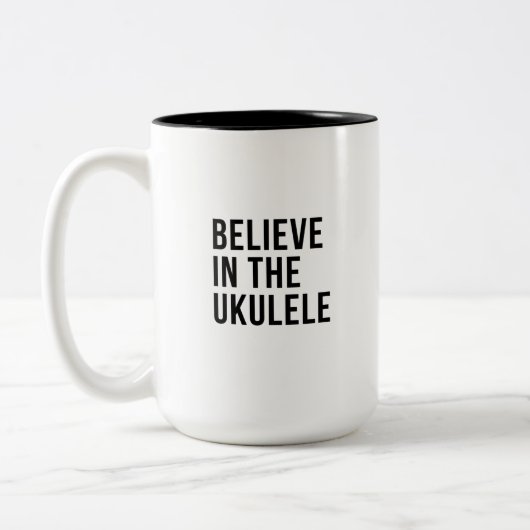 Glauben Sie an die Ukelele Zweifarbige Tasse (Links)