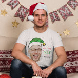 Glauben Sie an Ihr Elf Spaß Foto Weihnachten T-Shirt<br><div class="desc">Fun elf Foto-Shirt,  das Ihr Foto mit einem Elfhut,  und der Text 'BELIEVE IN YOUR ELF' personalisiert mit Ihrem Namen. Die Stile des Schriftartes können geändert werden,  indem Sie nach der Personalisierung auf den entsprechenden Link klicken.</div>