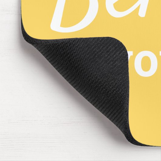 Glauben Sie an Ihr selbst Zitat Chic Yellow & Whit Mousepad (Ecke)