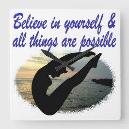 GLAUBEN SIE AN IHRE SELBSTSTÄNDE QUADRATISCHE WANDUHR