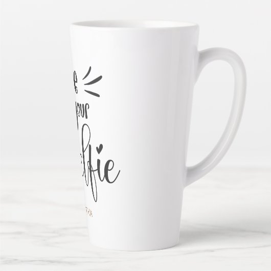 Glauben Sie an Ihren Selbstnamen Spaß ermutigend Z Milchtasse (Rechts)