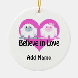 Glauben Sie an Liebe! Niedliche Yetis Keramikornament