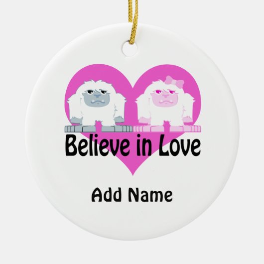 Glauben Sie an Liebe! Niedliche Yetis Keramikornament (Vorne)