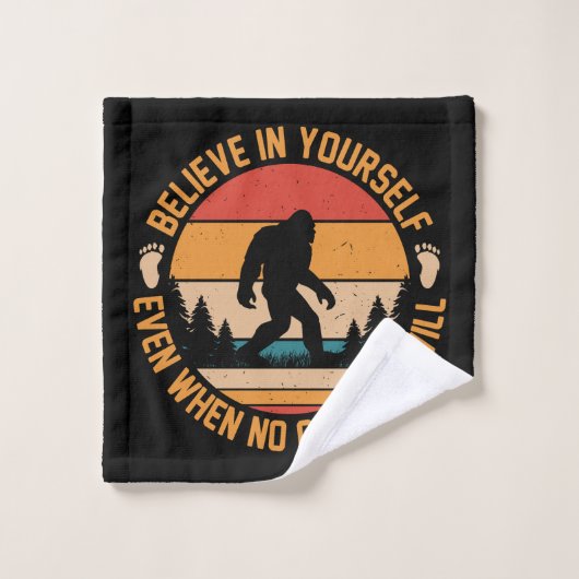 Glauben Sie an sich selbst Bigfoot Black Badhandtuch Set (Waschlappen)