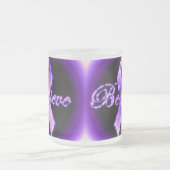 Glauben Sie lila Band-Bewusstseins-Tasse Mattglastasse (Mittel)