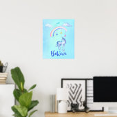 Glauben Sie mit einem Einhorn unter einem Regenbog Poster (Heimbüro)