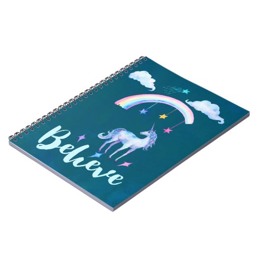 Glauben Sie mit einem Wasserfarbeneinhorn unter ei Notizblock (Linke Seite)