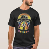 Glauben Sie UFO Kuh, Funny Space Graphic T-Shirt (Vorderseite)
