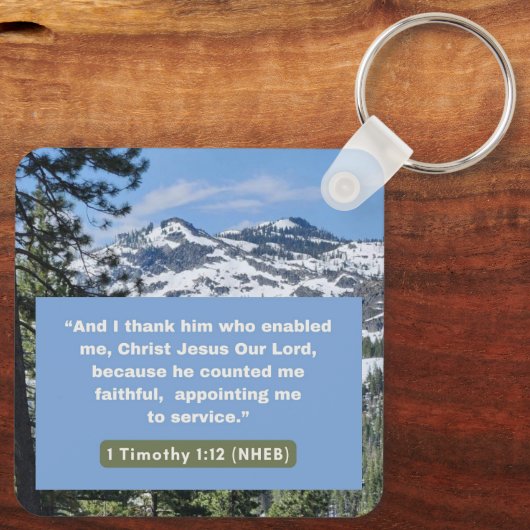 Glaubensnachricht - Bibelverse - 1 Timothy 1-12 - Schlüsselanhänger (Rückseite)