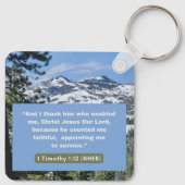 Glaubensnachricht - Bibelverse - 1 Timothy 1-12 - Schlüsselanhänger (Rückseite)