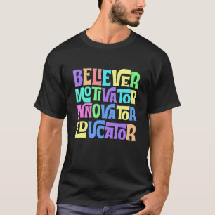 Gläubiger Motivator Innovator Erzieher Retro-Lehre T-Shirt