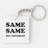 GLEICH, ABER ANDERS SCHLÜSSELANHÄNGER (Rückseite)