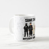 Gleicher Unterschiedlicher Kostüm Kaffeetasse (Vorderseite Links)