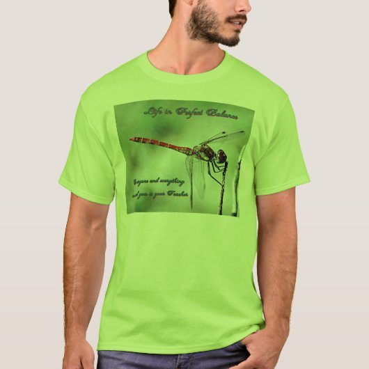 Gleichgewicht mit der Natur T-Shirt (Vorderseite)