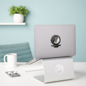 Gleichgewicht Wird Bei Geschwindigkeit Yin Yang Ge Aufkleber (Laptop auf Schreibtisch)