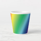Gleichheit der Regenbogenfarben - latte Tasse (Vorderseite)
