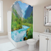 Gletscher und Fluss durch das Tal Duschvorhang (Beispiel)