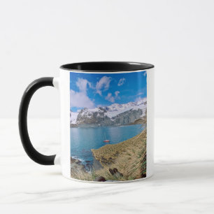 Gletscher und Segelyacht im Hintergrund Tasse