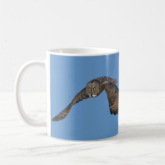 Gliding Great Gray Owl & Blue Sky Wildlife Raptor Kaffeetasse (Links)