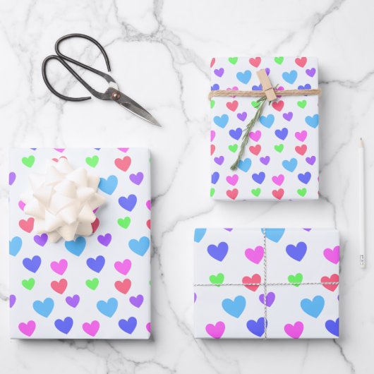 Gliding Hearts - Verschiedene Pastellfarben Geschenkpapier Set (Vorderseite)