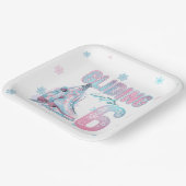 "Gliding into 6th year Skaten Party Pappteller (Gewinkelt)