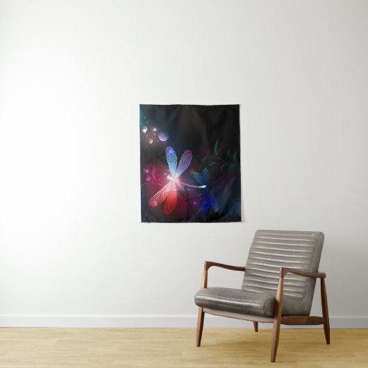 Glimmerne Rote Libelle Wandteppich (Beispiel)