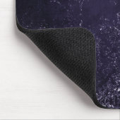 Glimmery Indigo Grunge | Lila Damast um Mitternach Mousepad (Ecke)