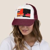 Glitch Split Profile – Pop Art Trucker Cap Truckerkappe (Beispiel)
