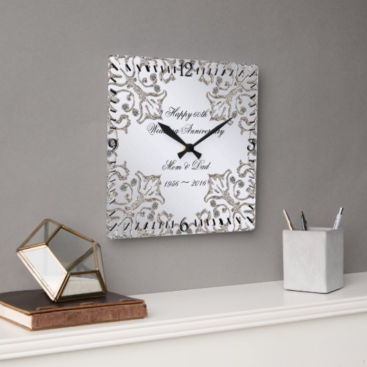 Glitter 60th Diamond Wedding Anniversary Clock Quadratische Wanduhr (Büro)