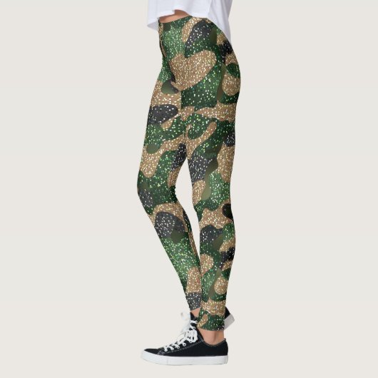 Glitter Camo Pattern – Sparkling Military-Inspired Leggings (Links)