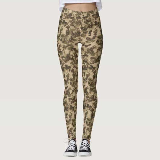 Glitter Camo Pattern – Sparkling Military-Inspired Leggings (Vorderseite)