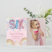Glitter Sequin Rainbow 6th Birthday Photo Einladung (Stehend Vorderseite)
