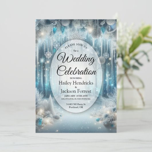 Glittering Snowy Forest Wedding Einladung (Stehend Vorderseite)