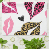 Glitternde Lippen: Leopard-Modedesign Geschirrtuch (Gefaltet)