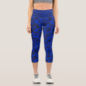 Glittery Blue Modern Leopard Pattern Capri Leggings (Vorderseite)