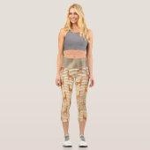 Glittery Giraffe on Gold Foil Capri Leggings (Vorderseite)
