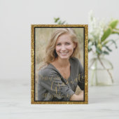 Glittery Glam Foto Graduation Party Einladung (Stehend Vorderseite)